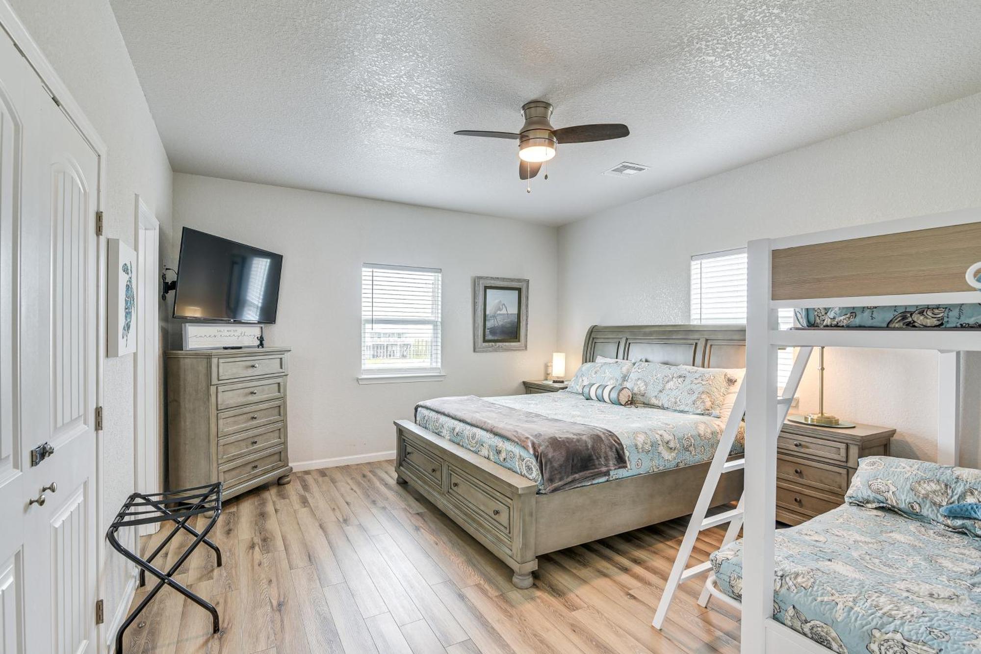 Beachfront Texas Retreat - 2 Decks, Patio And Views! เซิร์ฟไซด์บีช ภายนอก รูปภาพ